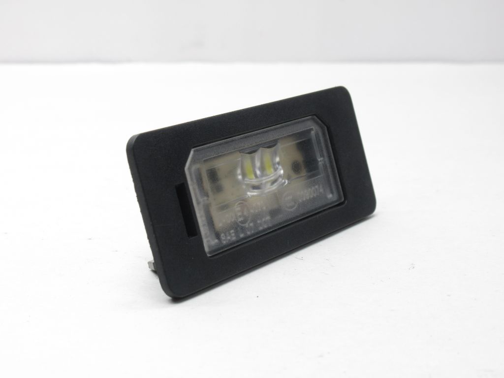 2013-2015 BMW X1 Rear License Plate Light Lamp  7193293  OEM