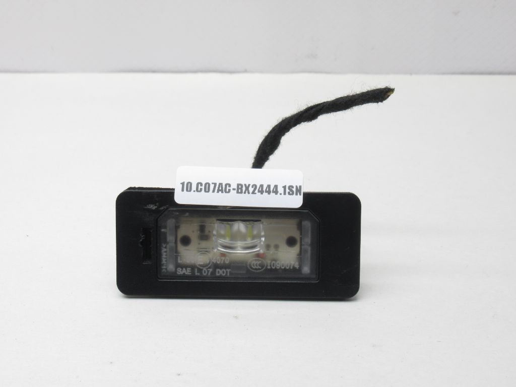 2013-2015 BMW X1 Rear License Plate Light Lamp  7193293  OEM