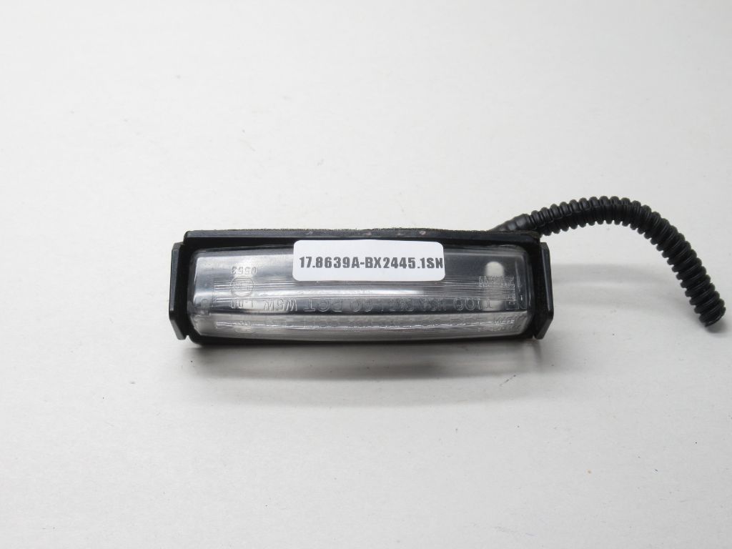 2004-2010 Toyota Sienna License Plate Light E130553 OEM