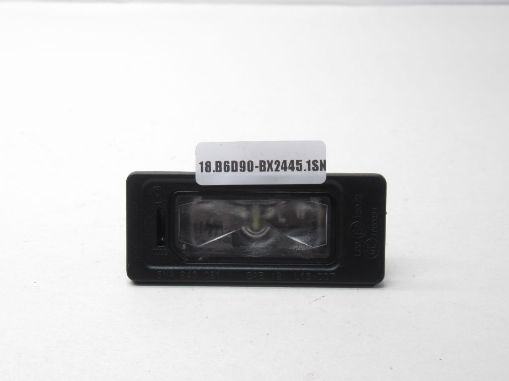 17-19 Audi Q7 Rear Left Or Right Side License Plate Light Lamp 5NA943021 OEM