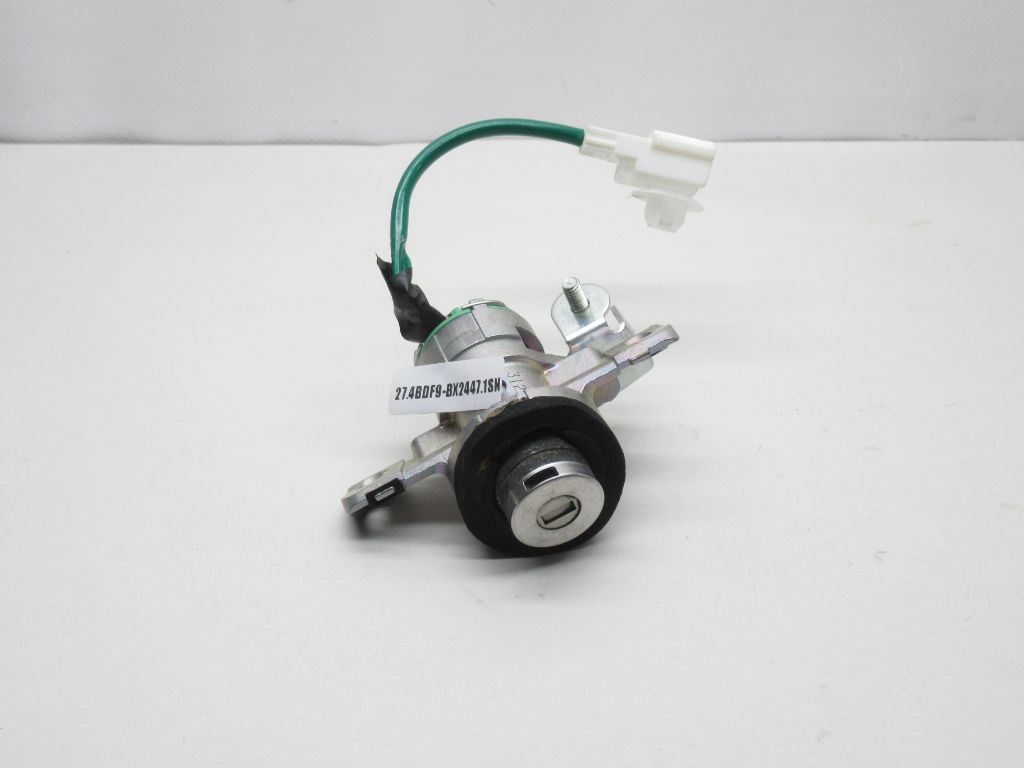 2013-2018 Lexus RC350 Rear Trunk Lock Cylinder 69055-30480 OEM