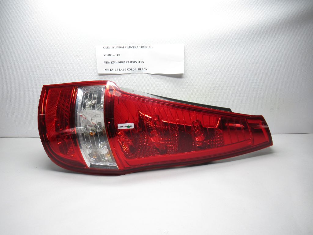 2009 - 2012 Hyundai Elantra Touring Passenger Side Tail Light 92402-2L1 OEM