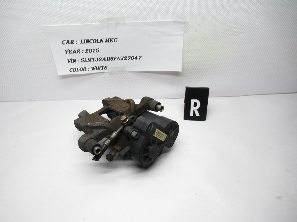 2015-2019 Lincoln MKC Rear Right Side Brake Caliper DG9C-2D250-J OEM