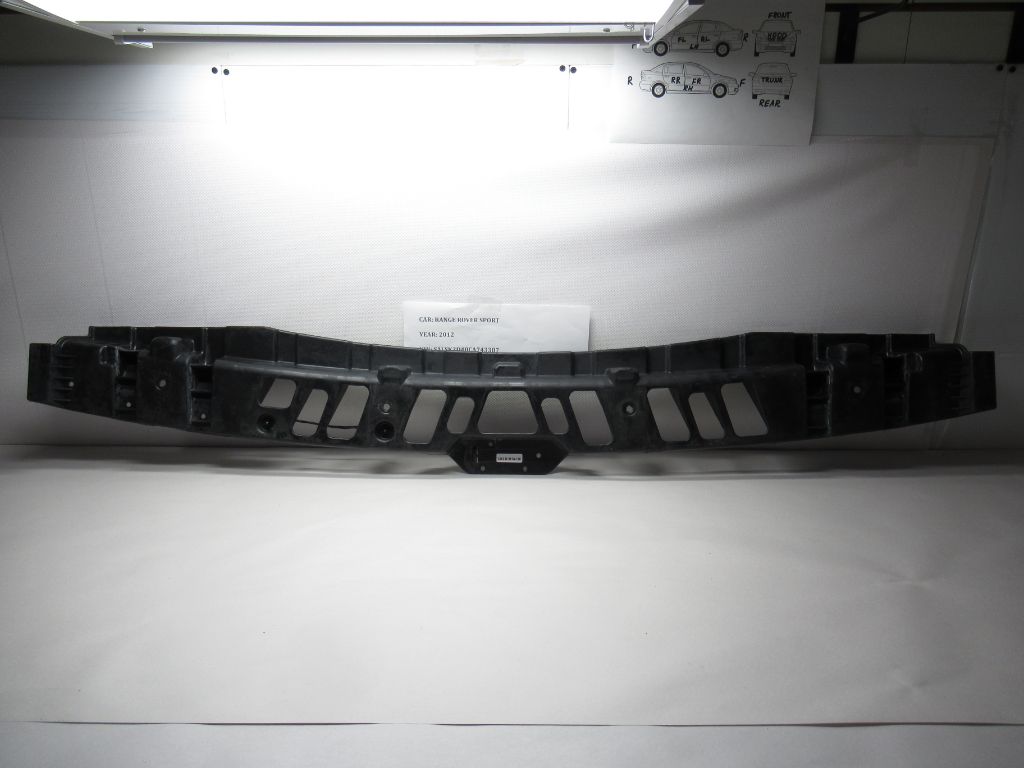 2010-2013 Range Rover Sport HSE Rear Bumper Center Bracket DQN500011 OEM