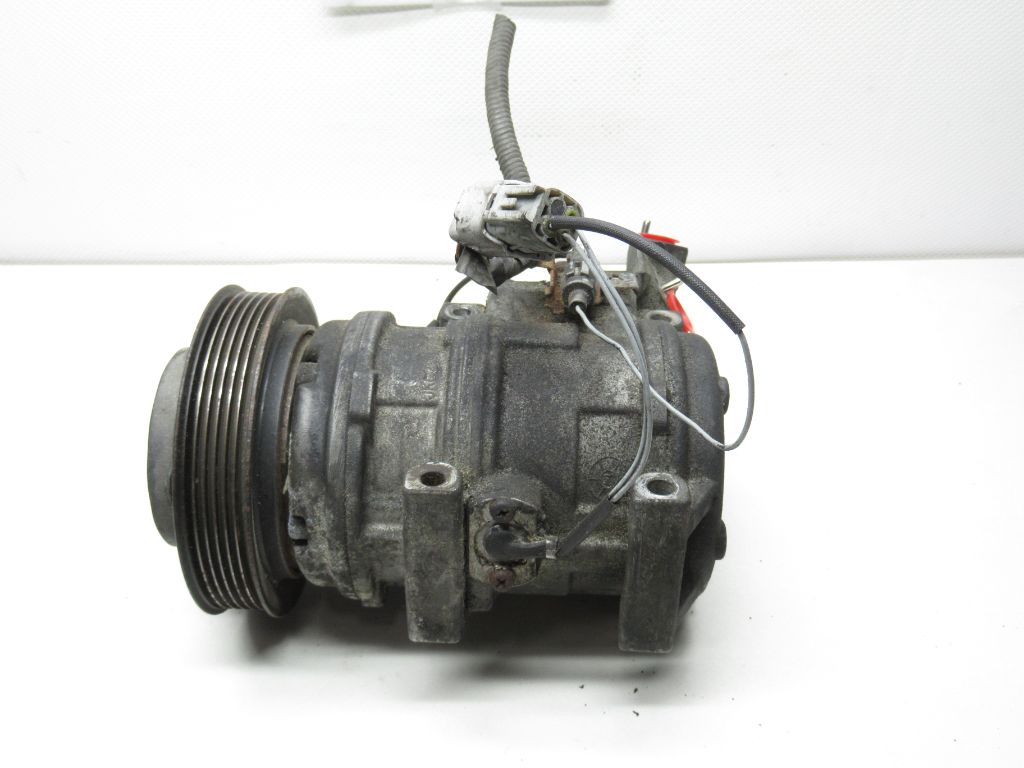 1997-2001 Toyota Camry A/C Compressor 88320-33120 OEM