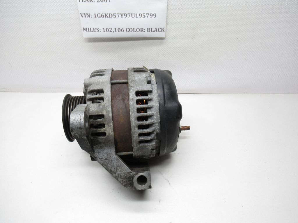 2006-2011 Cadillac DTS Buick Lucerne Engine Alternator 25755840 OEM