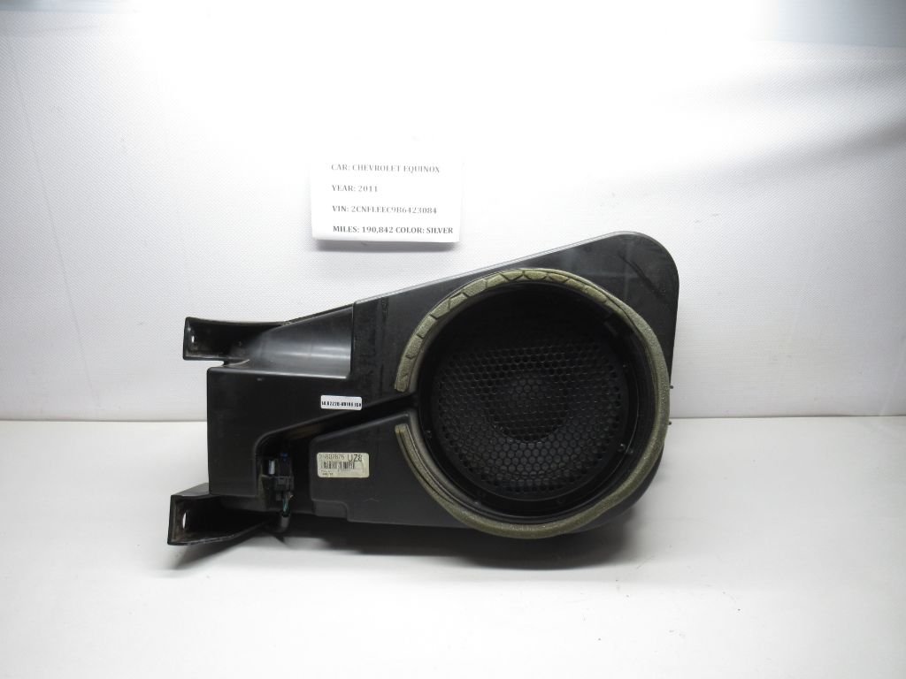 2010-2015 Chevy Equinox Subwoofer Speaker 25802876 OEM