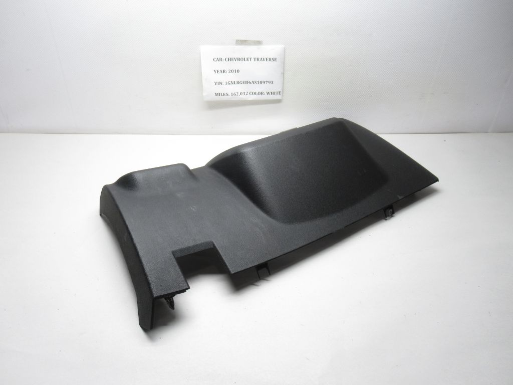 2009-2017 Chevrolet Traverse Instrument Panel Lower Knee Panel 25868904 OEM