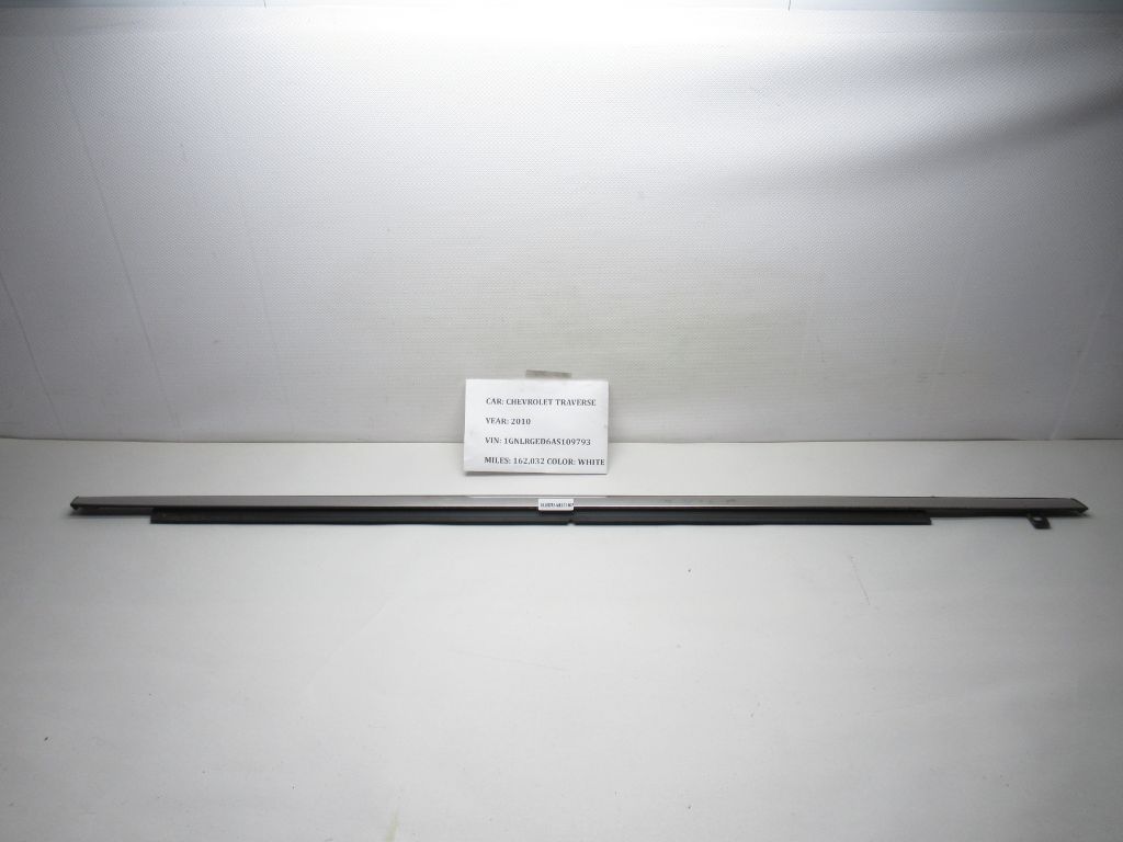 2010-2017 Chevrolet Traverse Door Window Chrome Strip Seal OEM