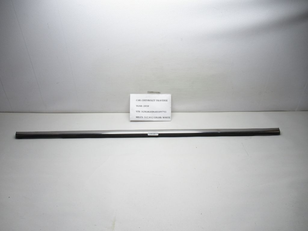 2010-2017 Chevrolet Traverse Door Window Chrome Strip Seal OEM