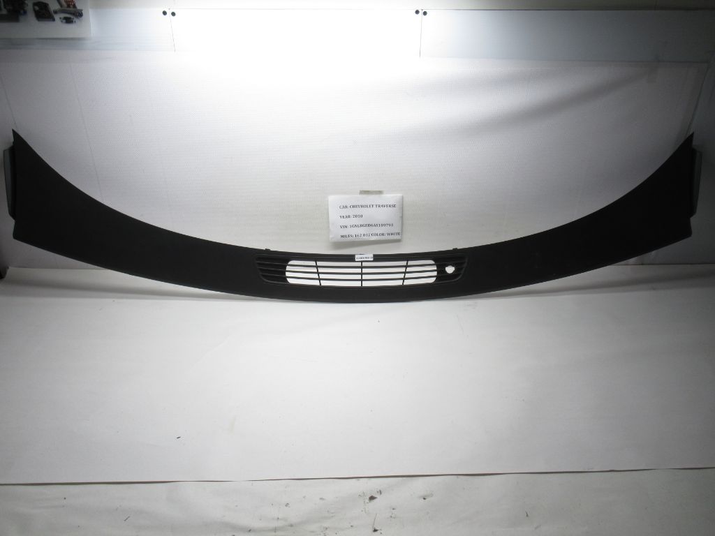 2009-2012 Chevy Traverse Front Dash Upper Defroster Vent Grille 20802351 OEM