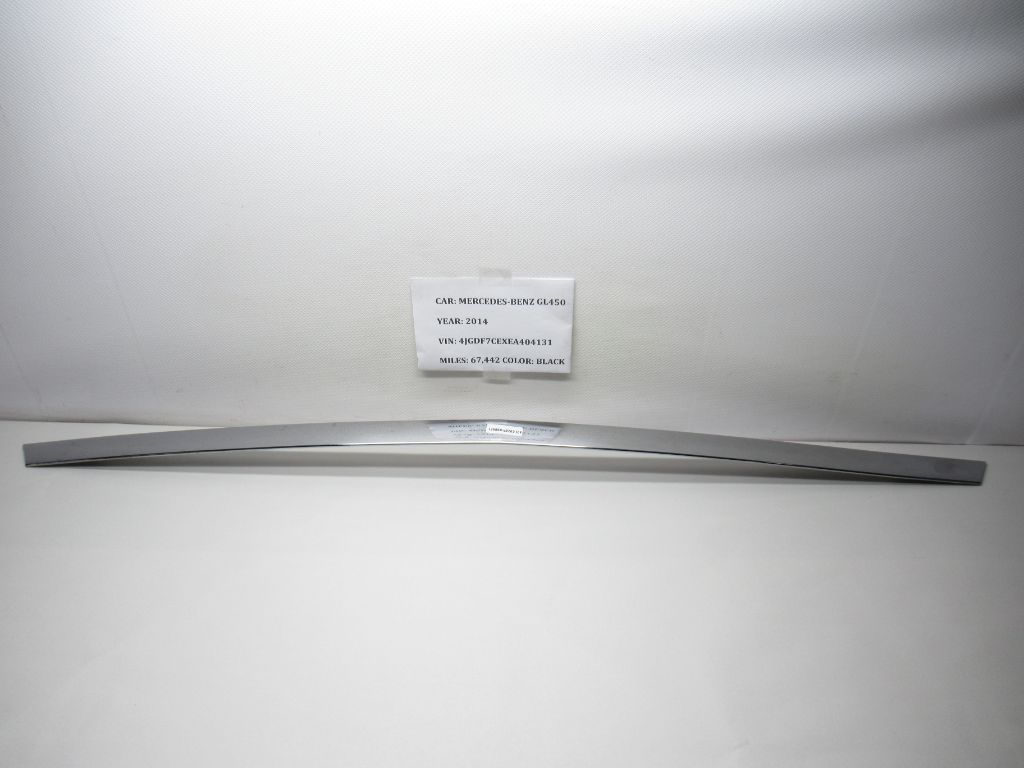 2013-2016 Mercedes-Benz GL450 Rear Panel Door Handle Molding A1667400093 OEM