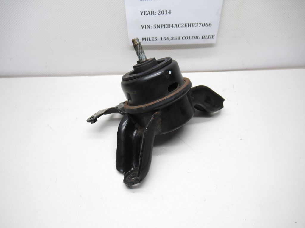 2009-2014 Hyundai Sonata Engine Mounting Bracket Assembly 21810-2T000 OEM