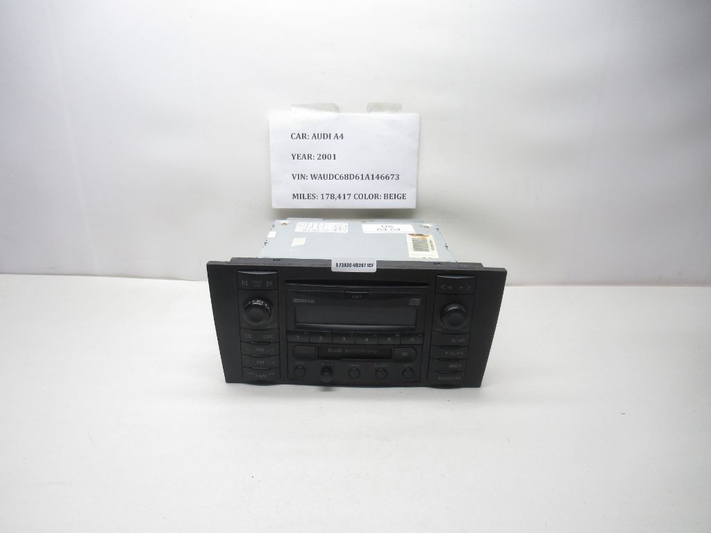 1999-2001 Audi A4 Quattro Audio AM FM Symphony Stereo 8D0035195A OEM