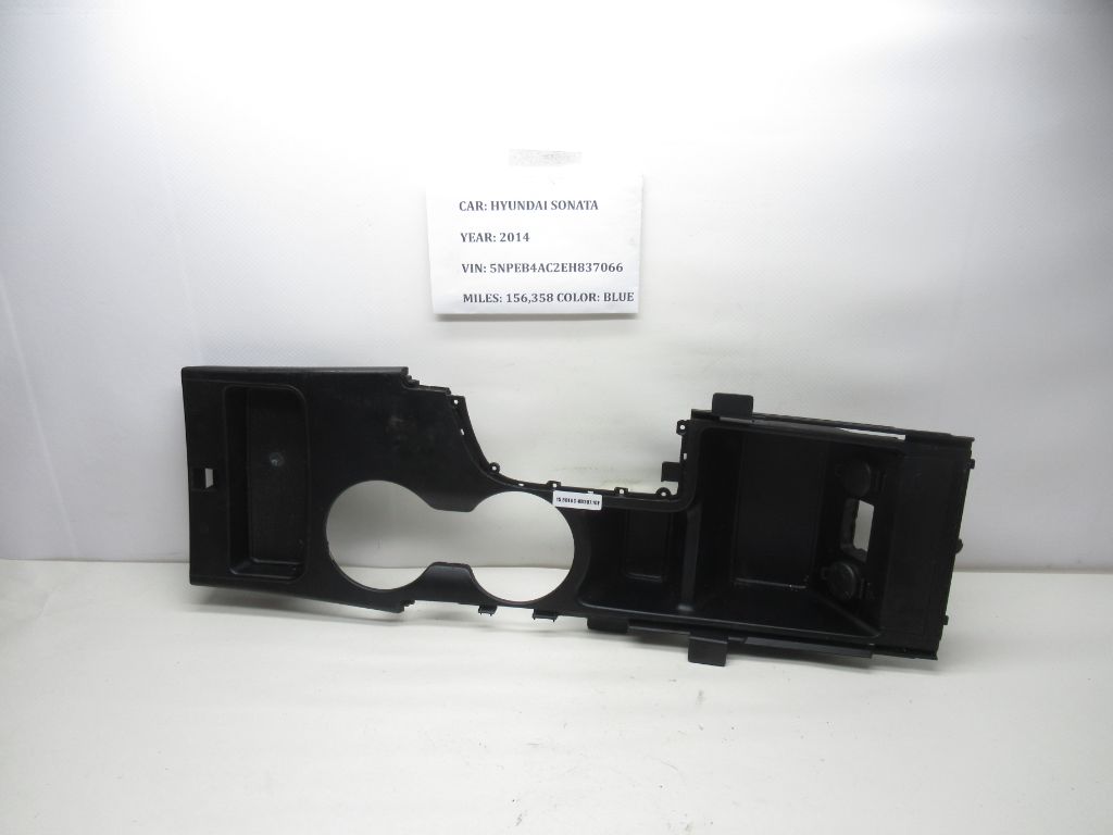 2011-2014 Hyundai Sonata Center Console Shifter Trim Surround 84650-3Q000 OEM