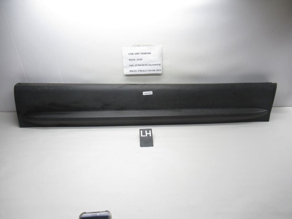 2010-2017 GMC Terrain Left Front Lower Driver Door Trim Molding 25824833 OEM